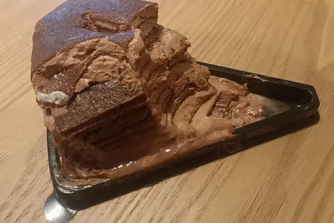 Hunters Bakery Cafe photo 1
